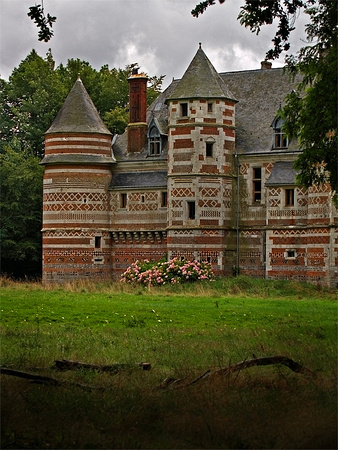 Auffay Castle